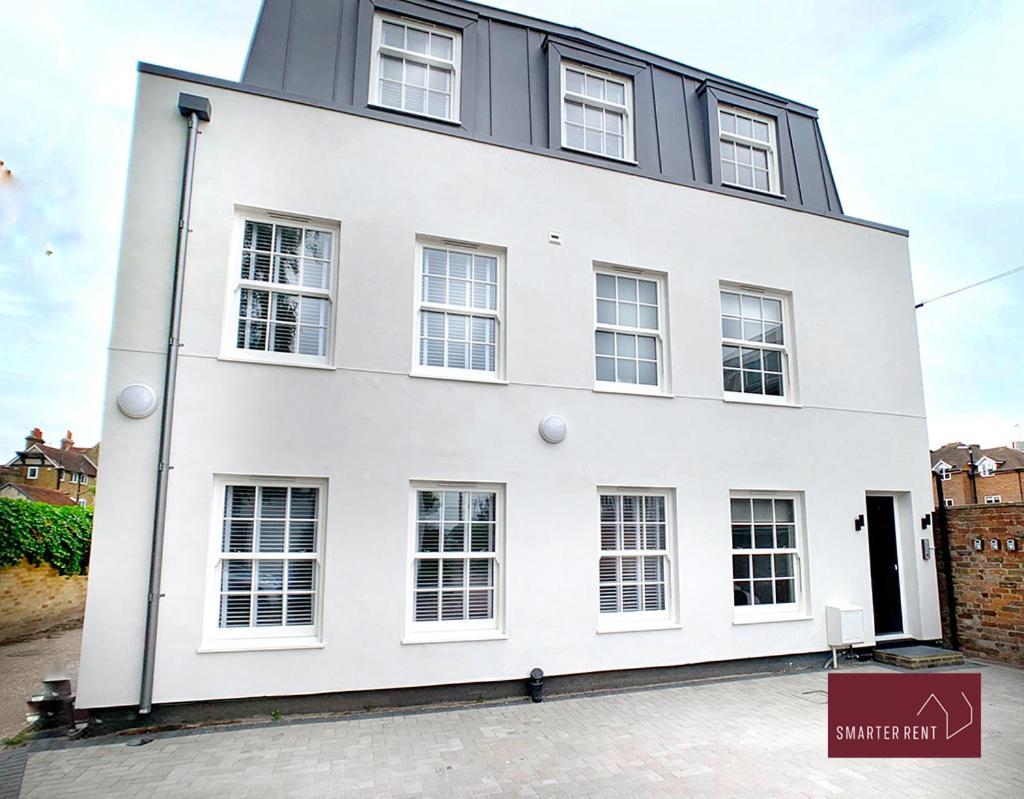 Eton, Windsor - 1 Bedroom First Floor Apartment - Parking Exterior foto